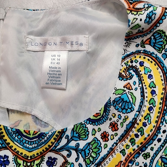 London Times Mood Paisley Border Sleeveless Shift Women's Dress - Picture 3 of 8